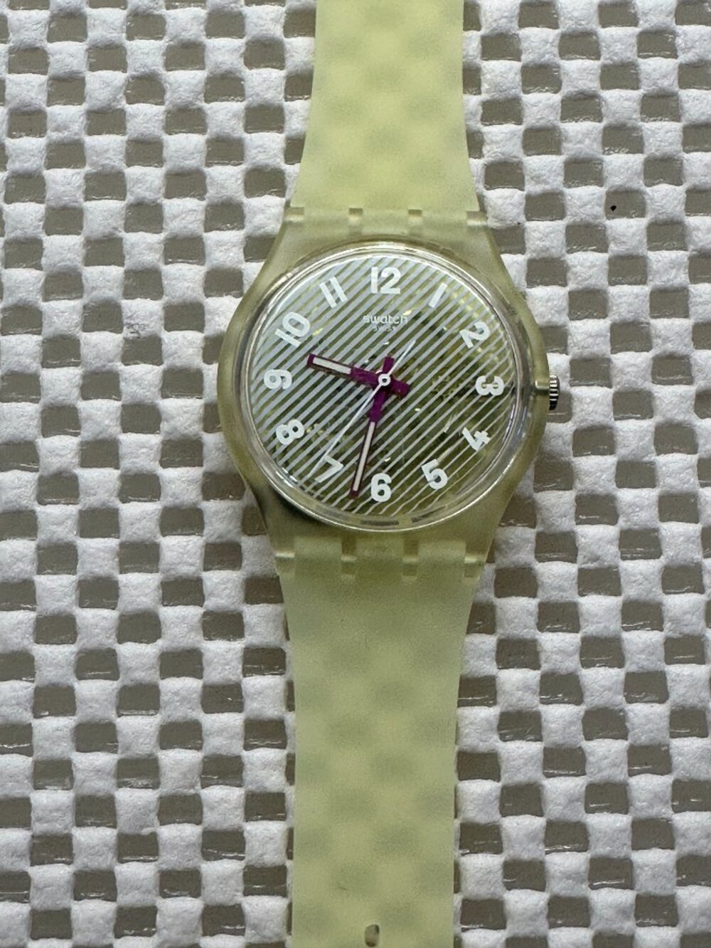 Swatch Watch Wavelengths of Sand SO28J102 Contemporary 2023